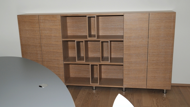 Dr. Lindner_Sideboard_01